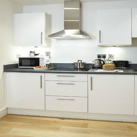 Tower Bridge London Apartments Bagian luar foto