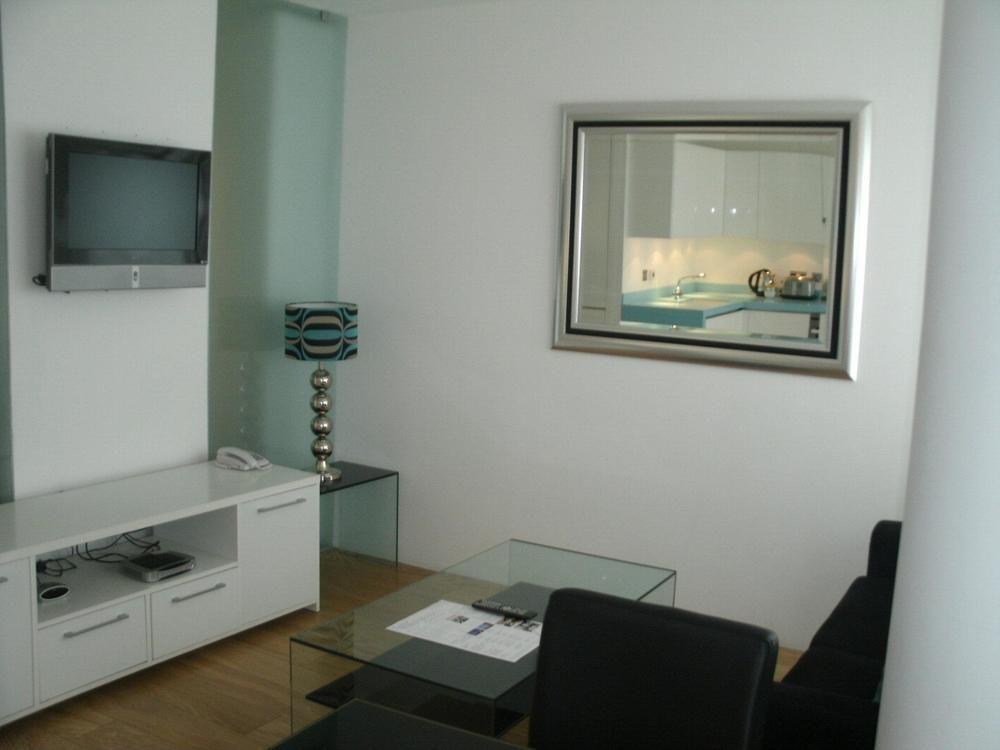 Tower Bridge London Apartments Bagian luar foto