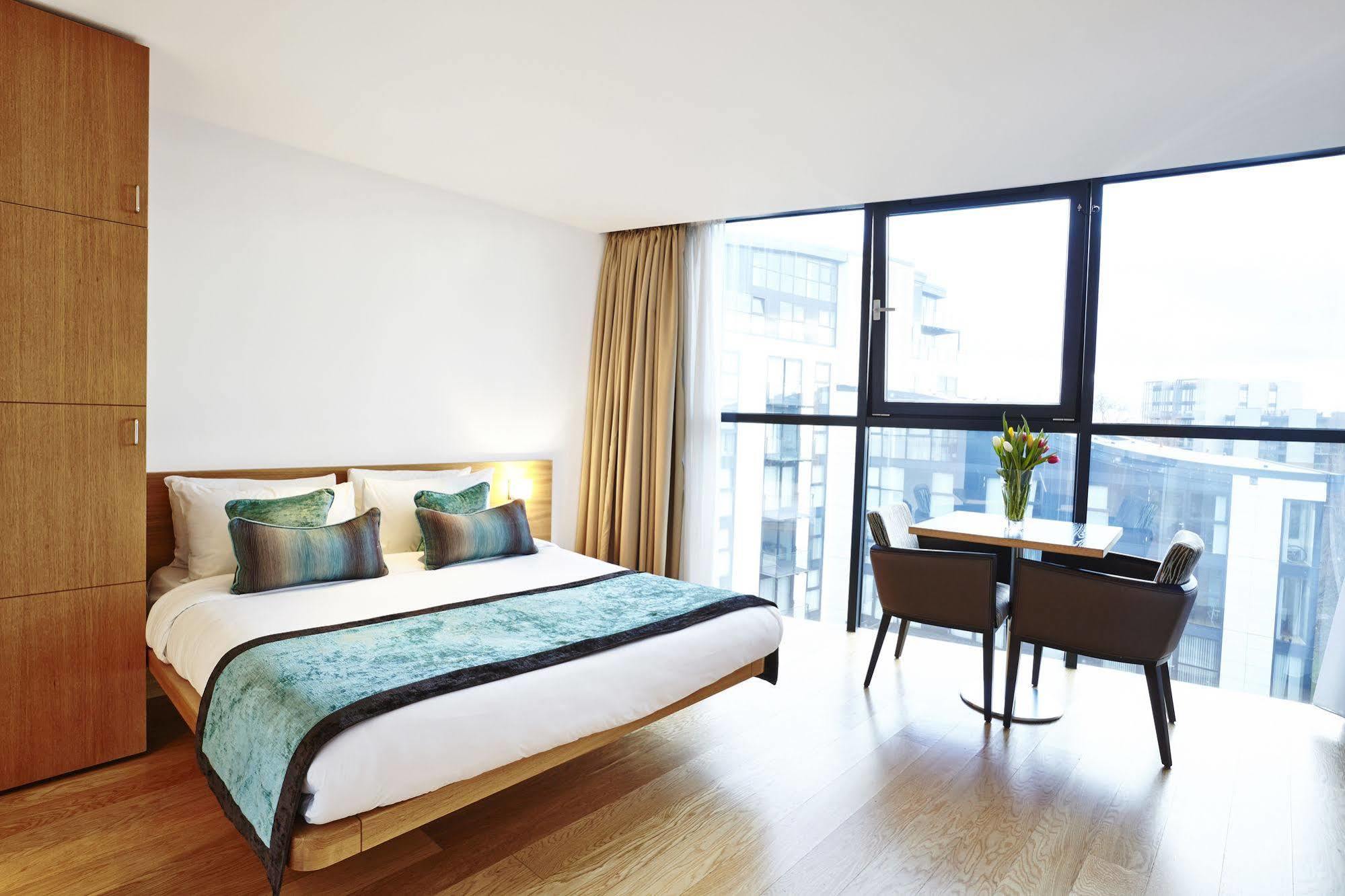 Tower Bridge London Apartments Bagian luar foto